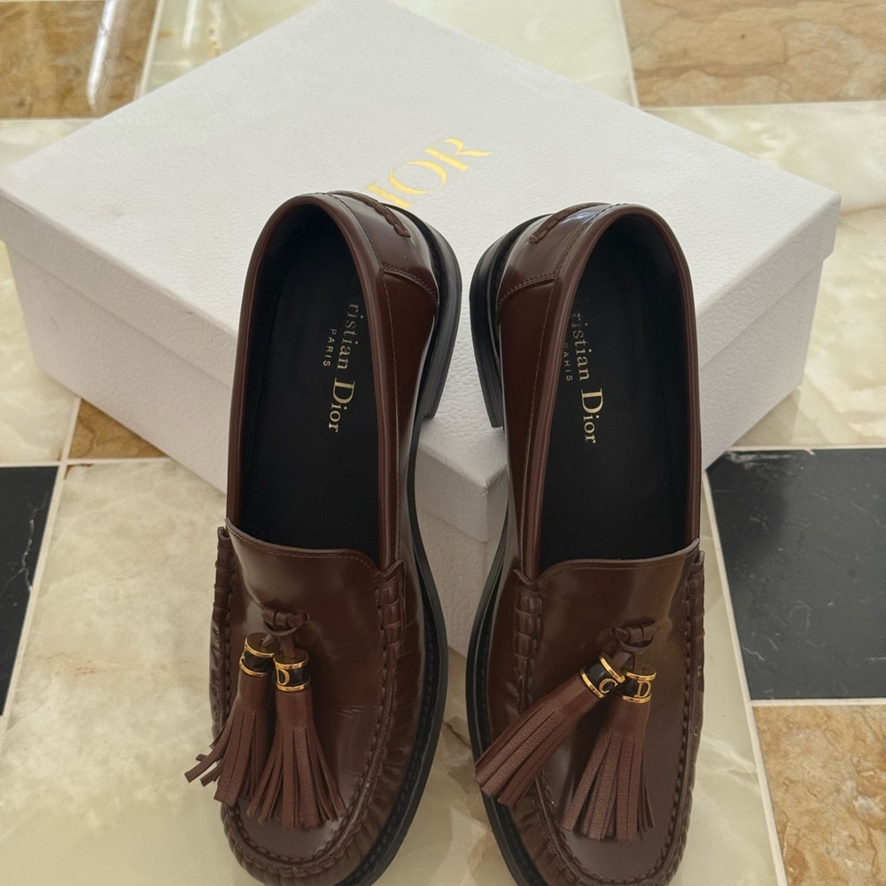 Dior 2023 Brown Leather Loafers with Tassels size 38.5